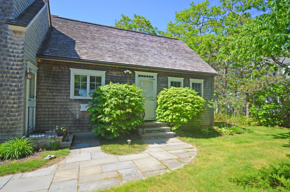 Sand Dollar Real Estate LLC-Marais-image-1