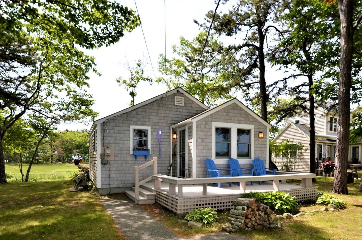Sand Dollar Real Estate LLC-Caret -image-1
