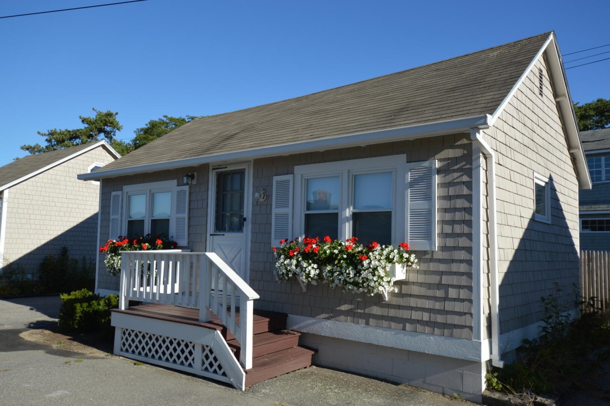 Sand Dollar Real Estate LLC-Salty Girl-image-1
